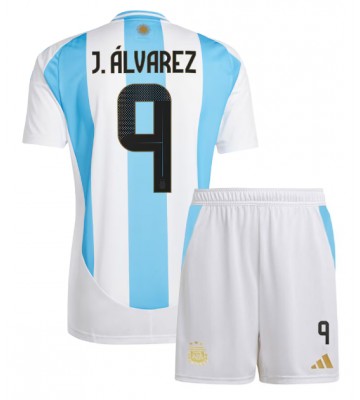 Argentina Julian Alvarez #9 Hjemmebanesæt Børn Copa America 2024 Kort ærmer (+ korte bukser)